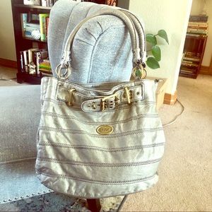 Silver, metallic D&G purse—great condition!